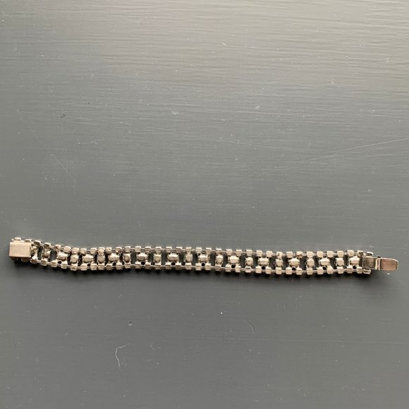 Faux Diamond bracelet - Picture 2 of 2